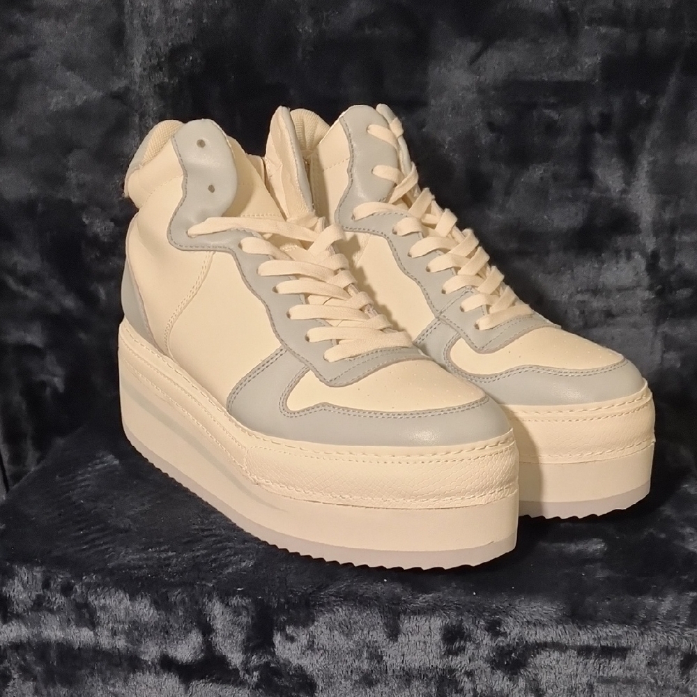 Chic Cream and Gray Women's Platform Sneakers
